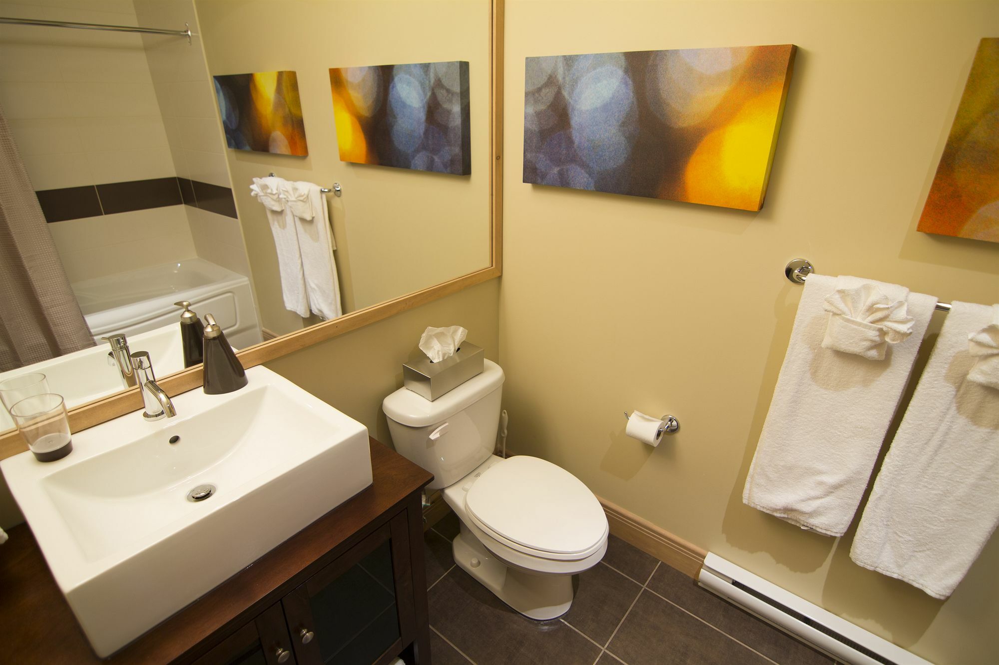 Suites De La Gare - Location Adp Mont-Tremblant Exteriör bild